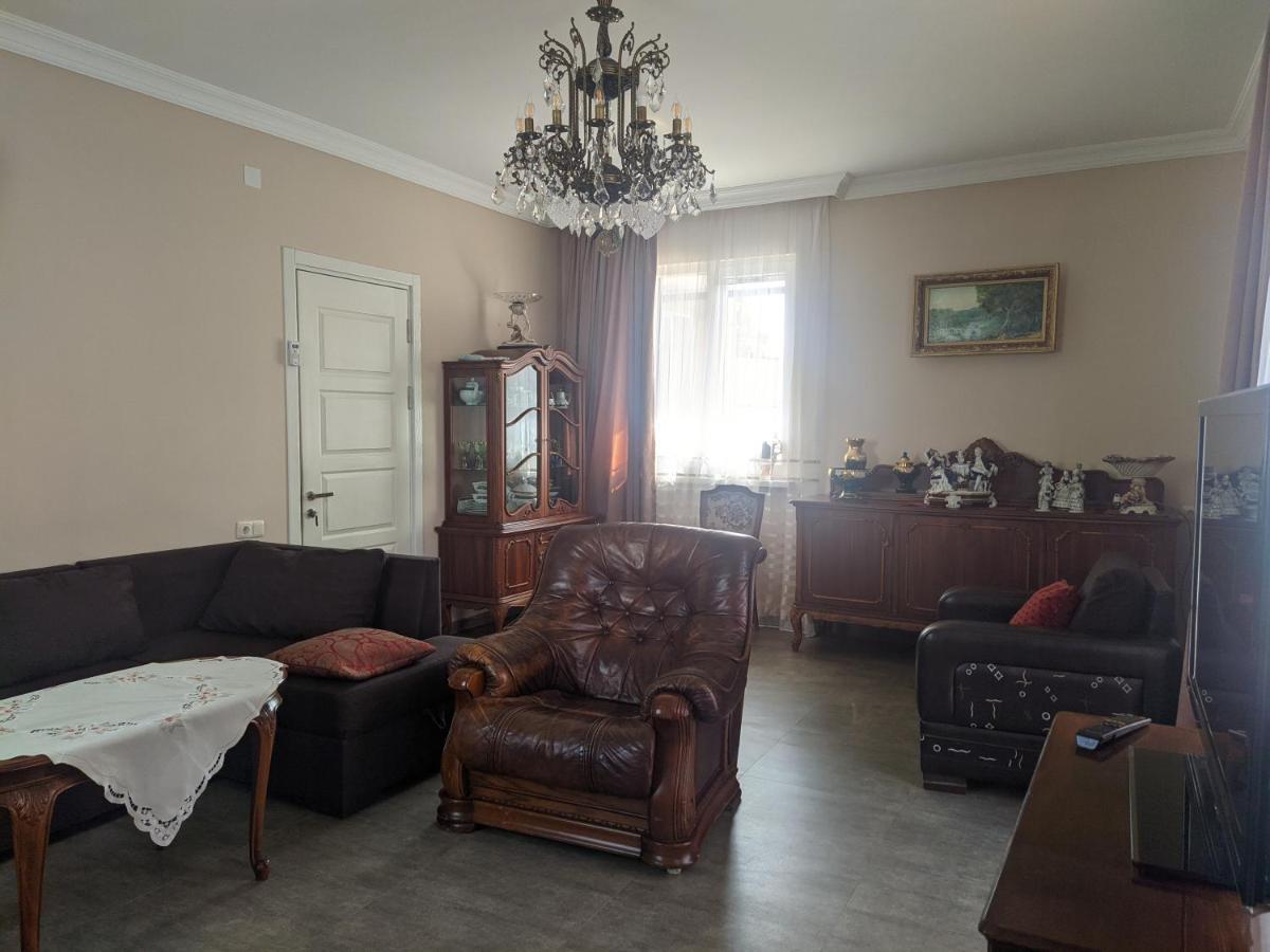 Guest House Kldiashvili 바투미 외부 사진