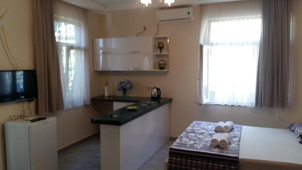 Guest House Kldiashvili 바투미 외부 사진