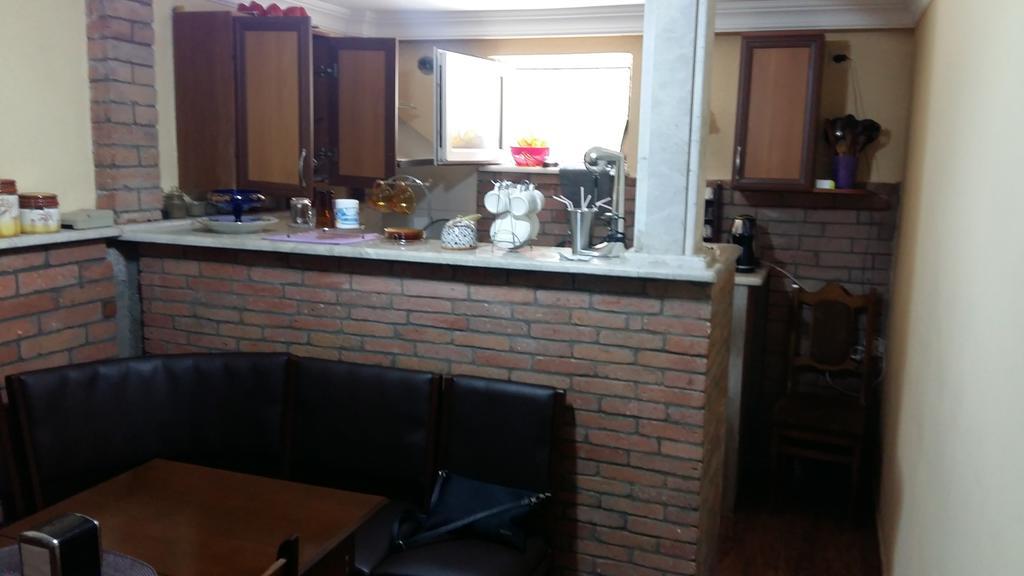 Guest House Kldiashvili 바투미 외부 사진